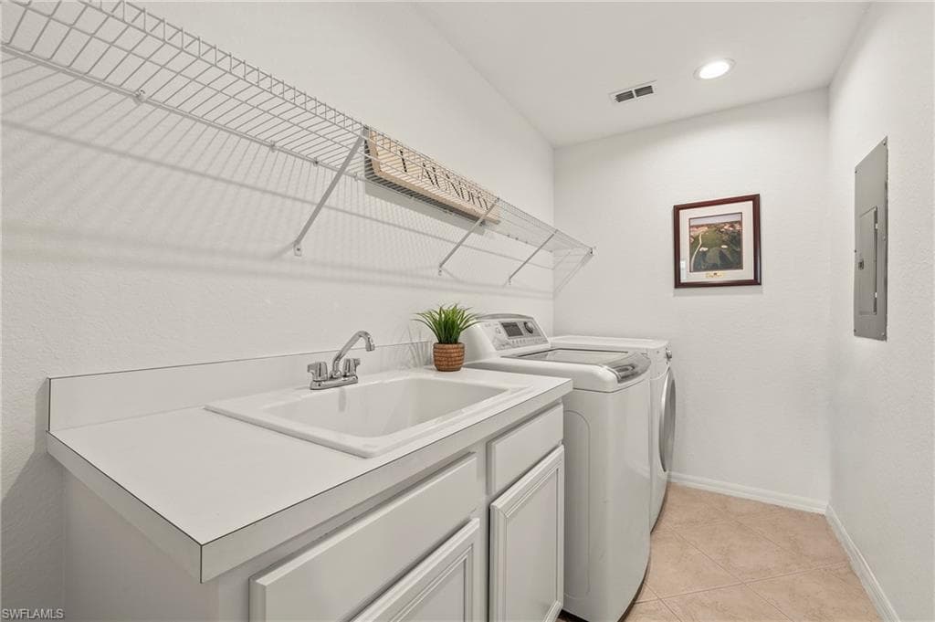 6820 Sterling Greens PL # 401, NAPLES FL 34104-26