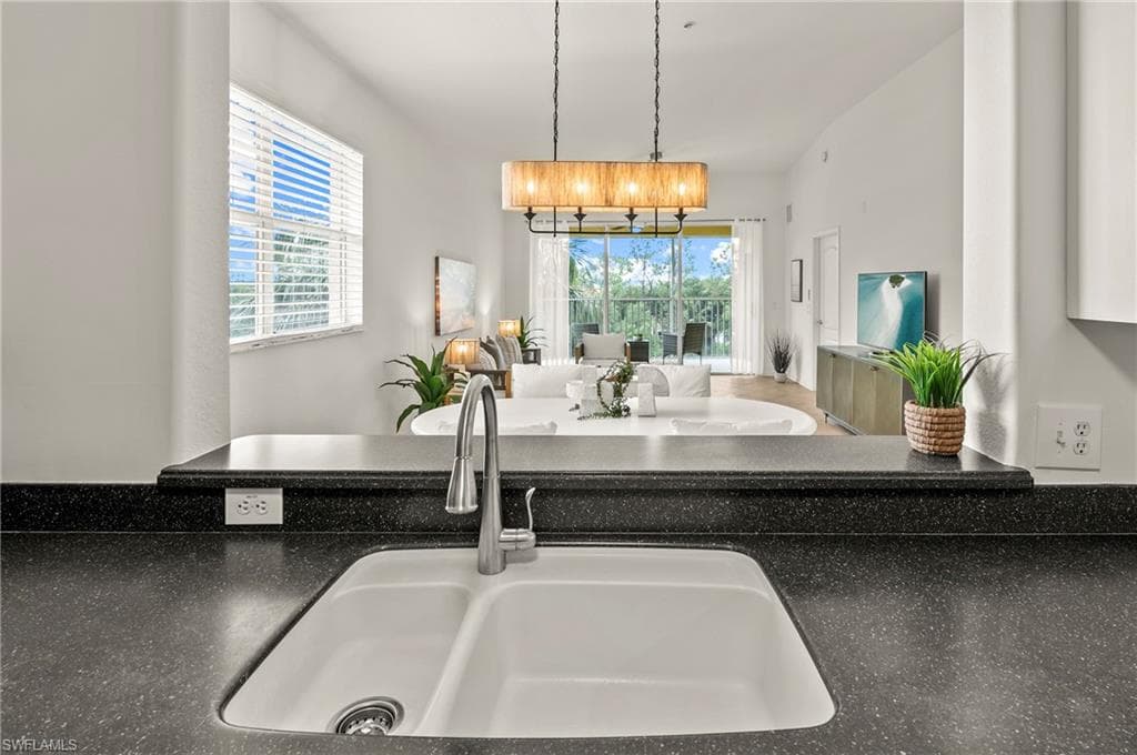 6820 Sterling Greens PL # 401, NAPLES FL 34104-14