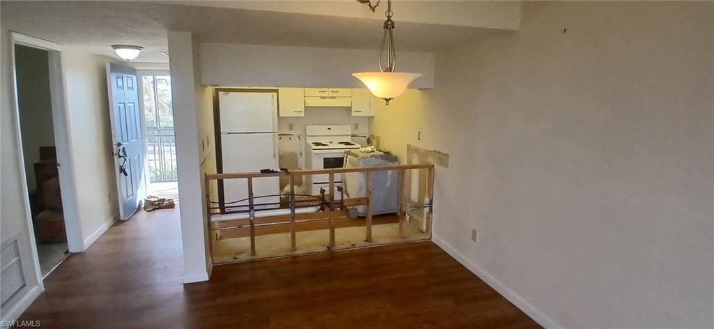 5220 Bonita Beach RD SW 209-16