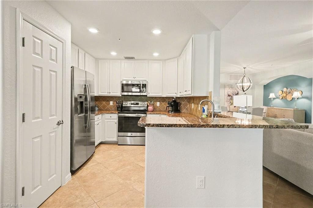 28050 Cookstown CT 2704-12