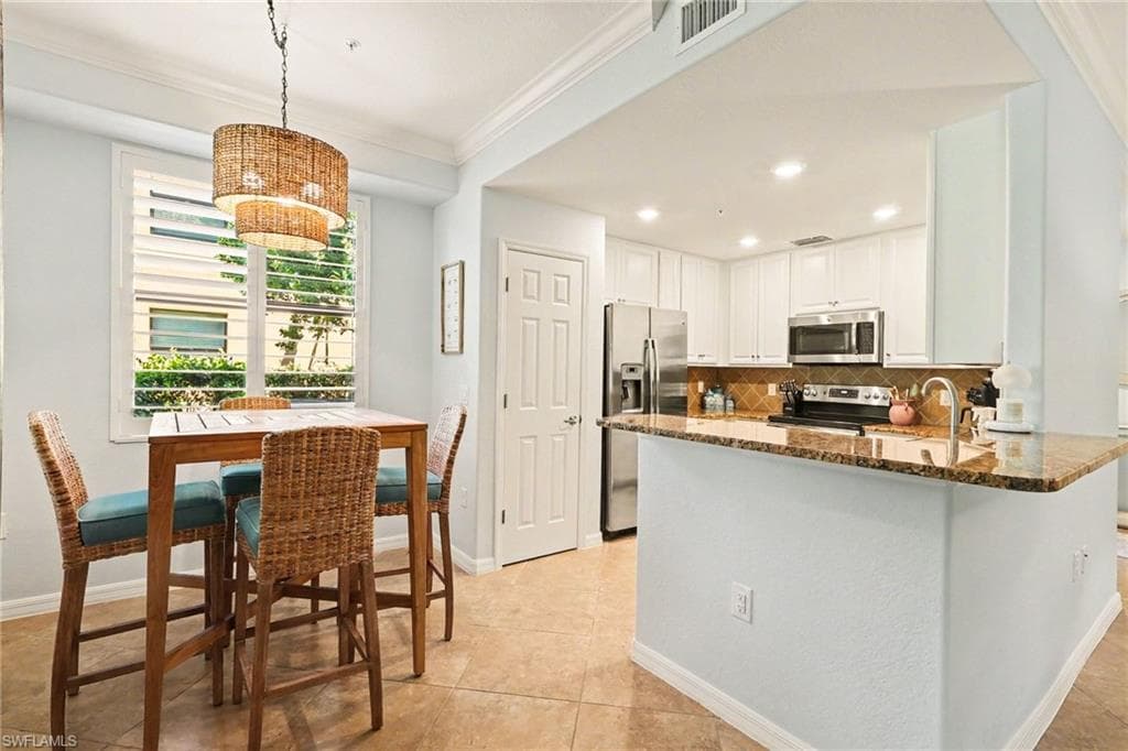 28050 Cookstown CT 2704-8