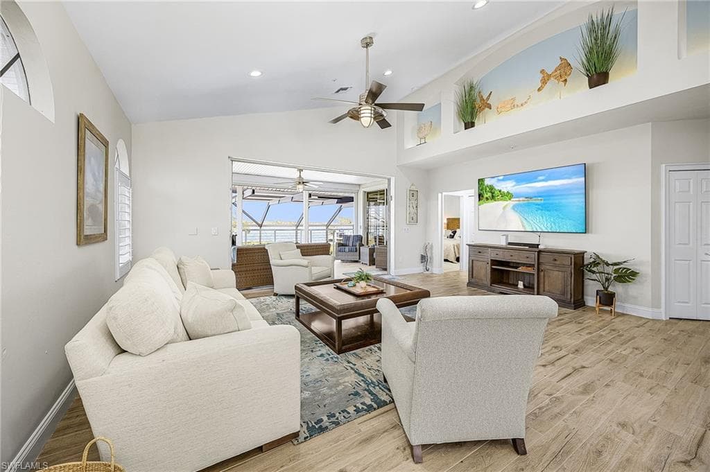 21510/21512 Indian Bayou DR, FORT MYERS BEACH FL 33931-7