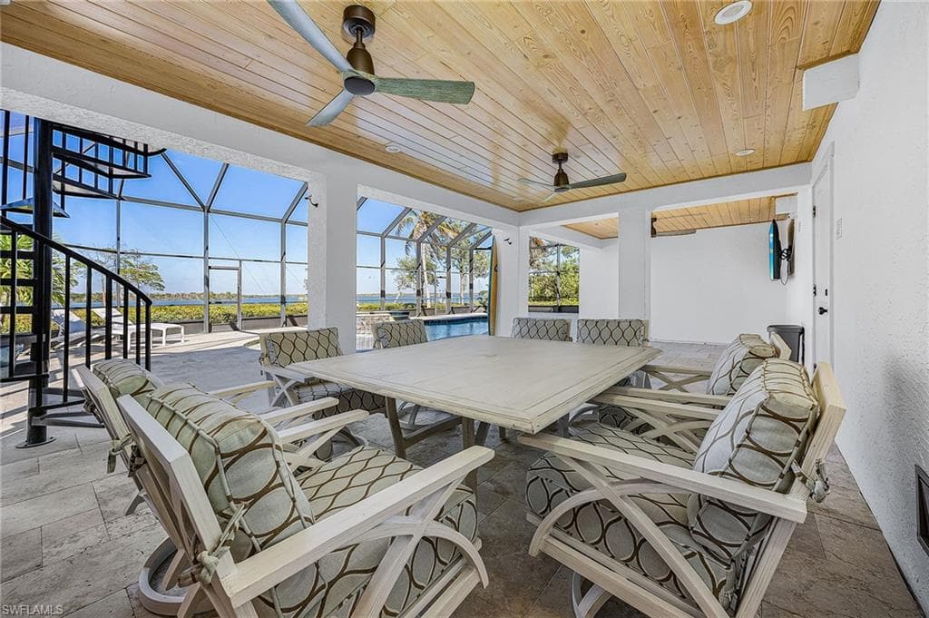 21510/21512 Indian Bayou DR, FORT MYERS BEACH FL 33931-20