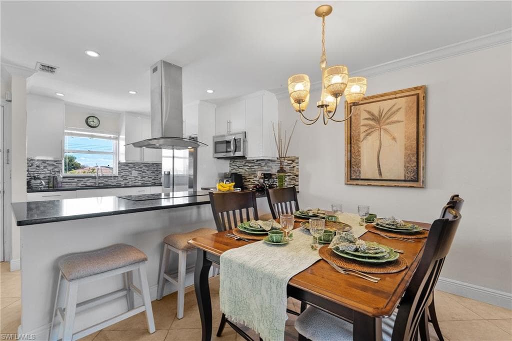 4616 Skyline BLVD # 207, CAPE CORAL FL 33914-3