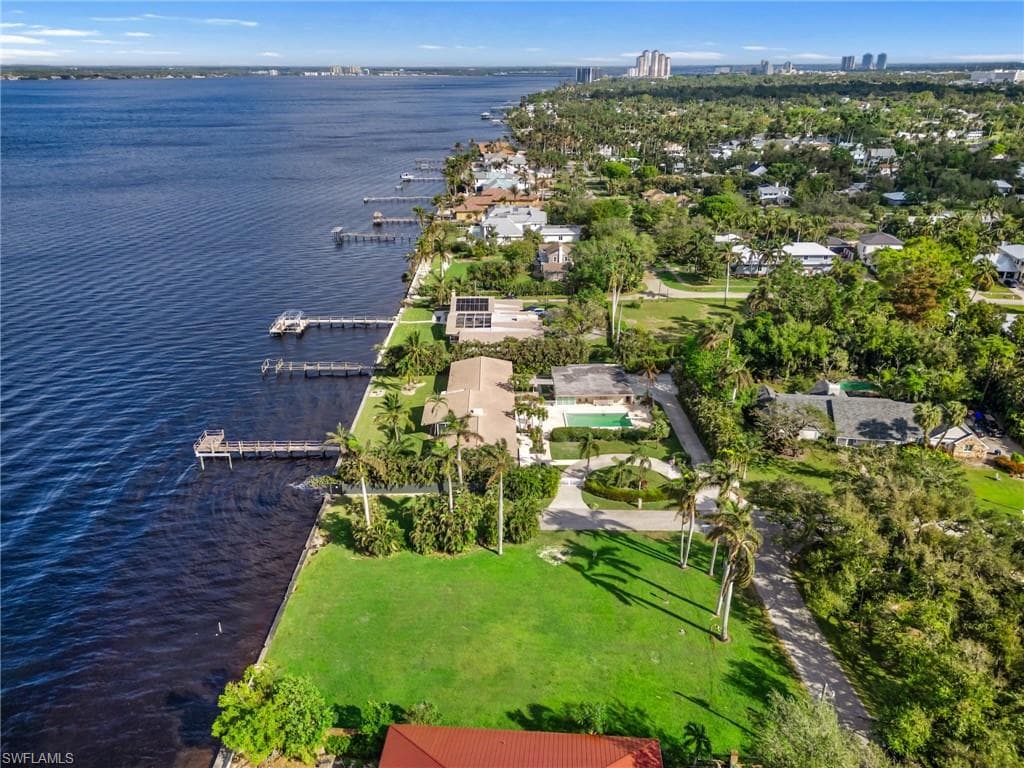 3508 Stuart CT, FORT MYERS FL 33901-4