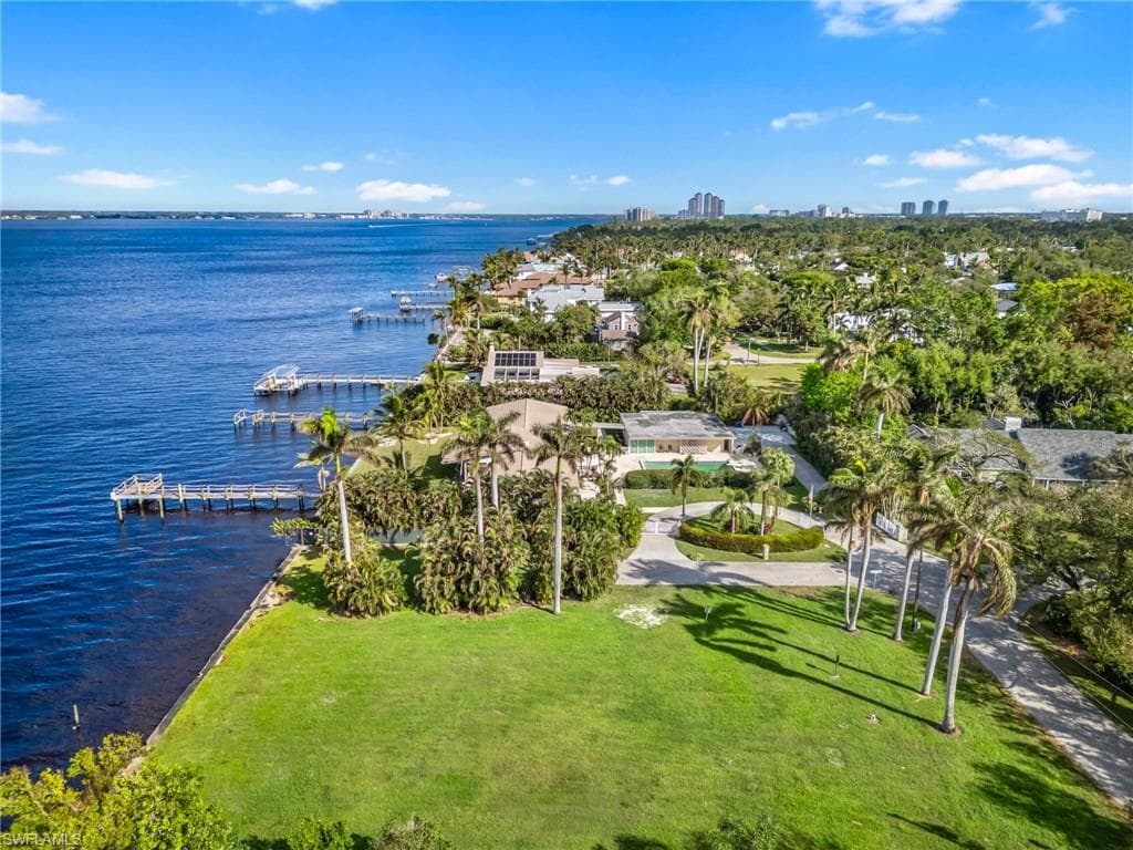 3508 Stuart CT, FORT MYERS FL 33901-14