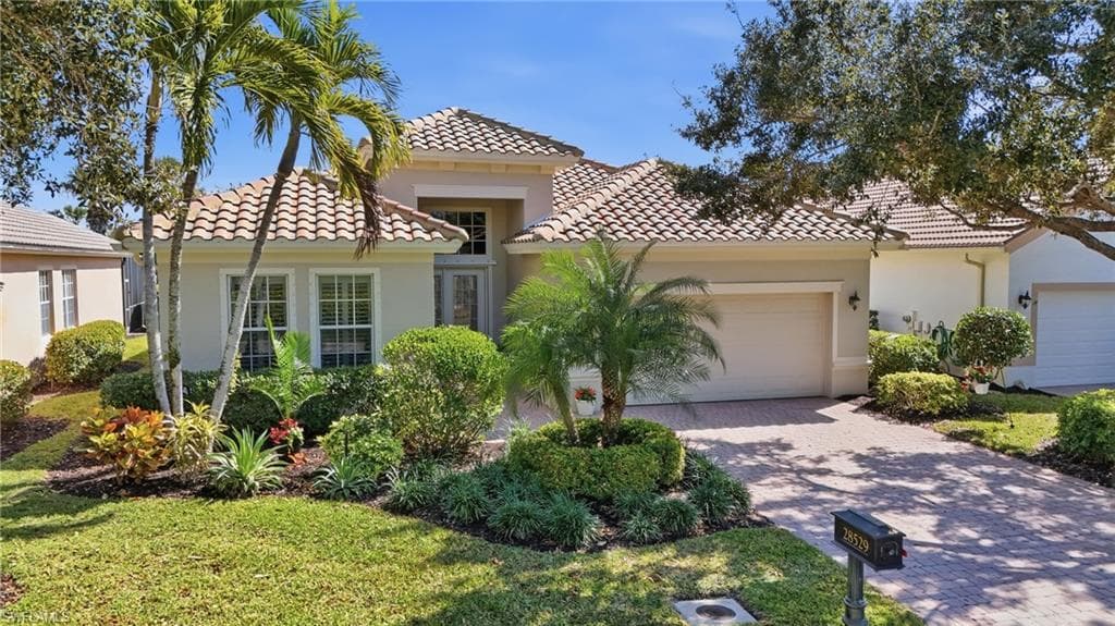 28529 Risorsa PL, BONITA SPRINGS FL 34135-1
