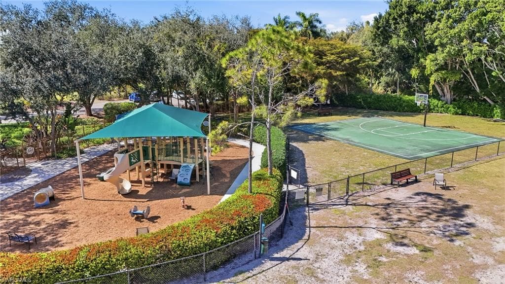 28529 Risorsa PL, BONITA SPRINGS FL 34135-42