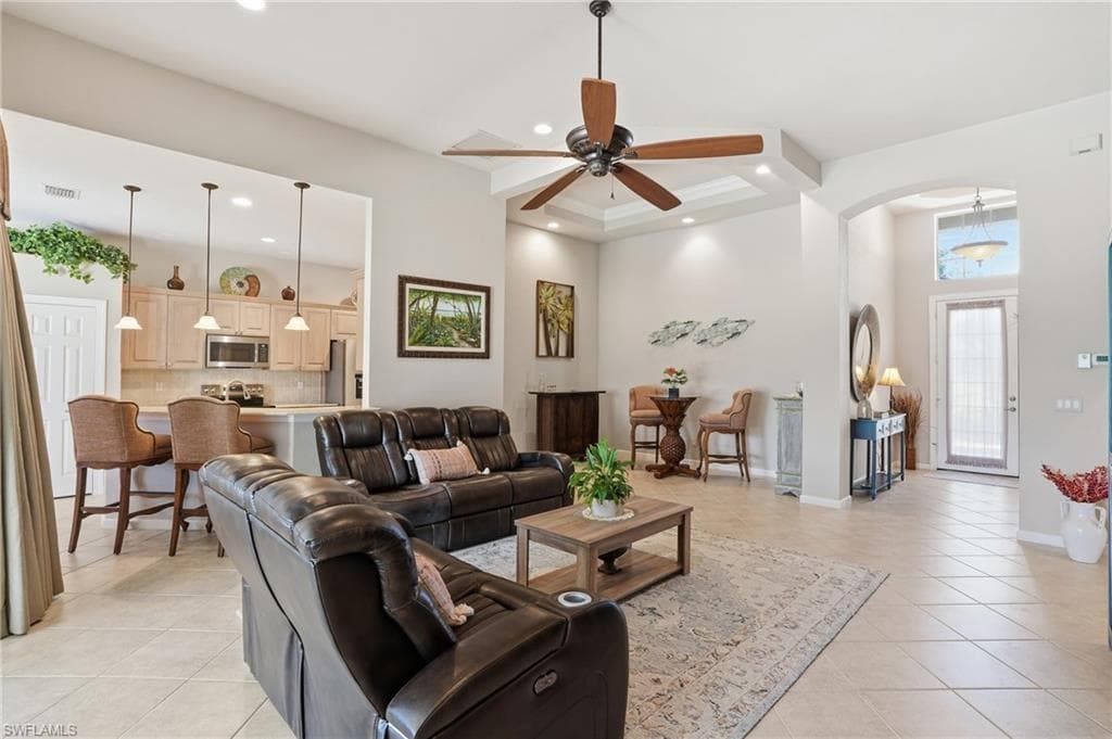 28529 Risorsa PL, BONITA SPRINGS FL 34135-6