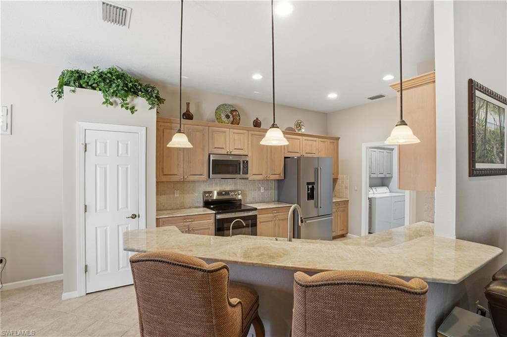 28529 Risorsa PL, BONITA SPRINGS FL 34135-10