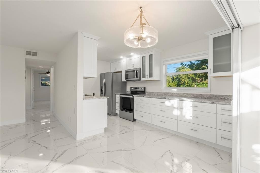 561 Periwinkle WAY # E4, SANIBEL FL 33957-5