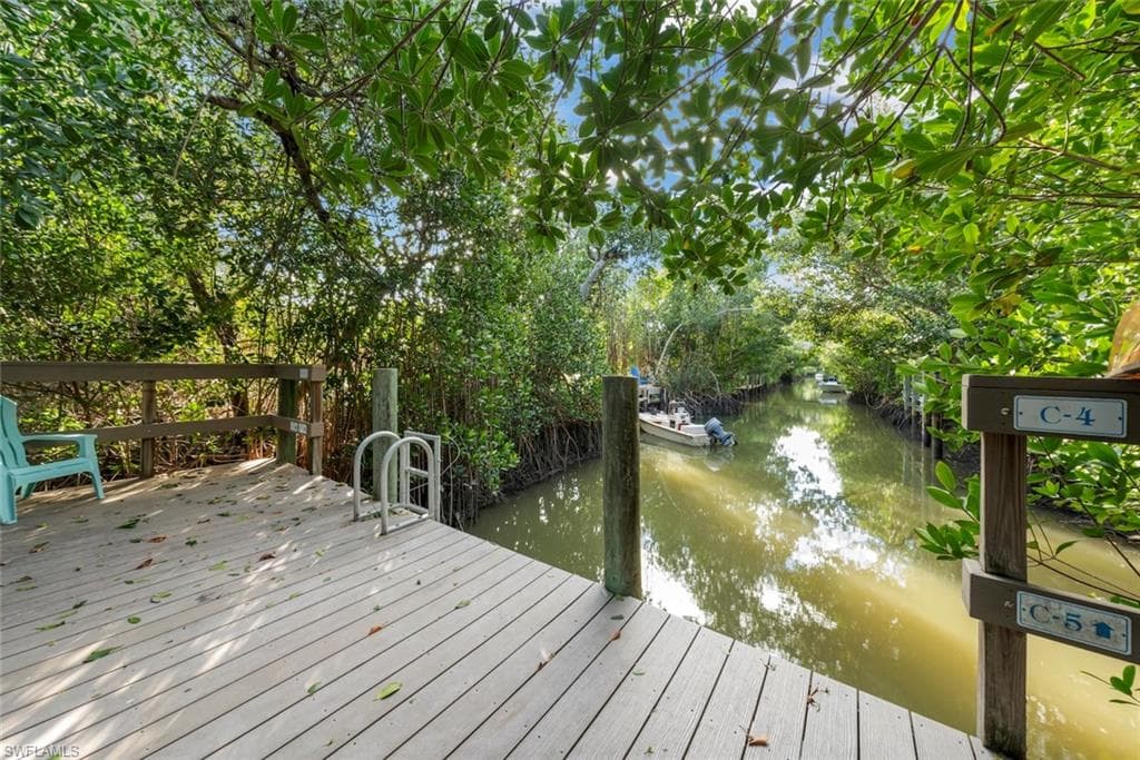 561 Periwinkle WAY # E4, SANIBEL FL 33957-31