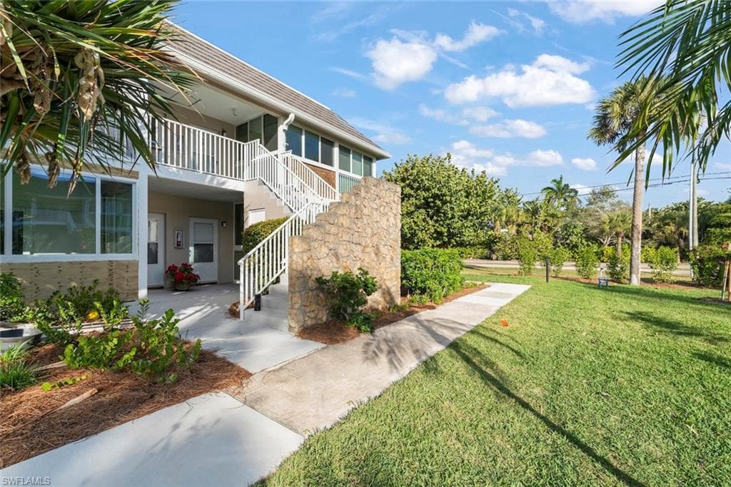 561 Periwinkle WAY # E4, SANIBEL FL 33957-4
