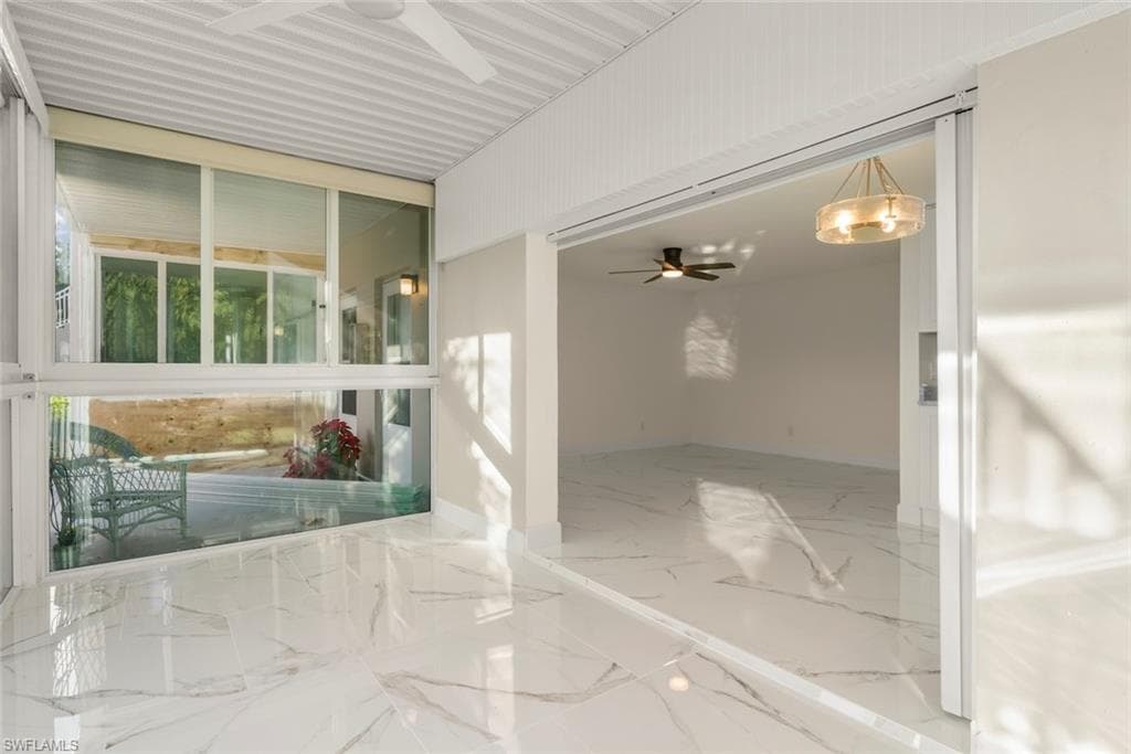 561 Periwinkle WAY # E4, SANIBEL FL 33957-17