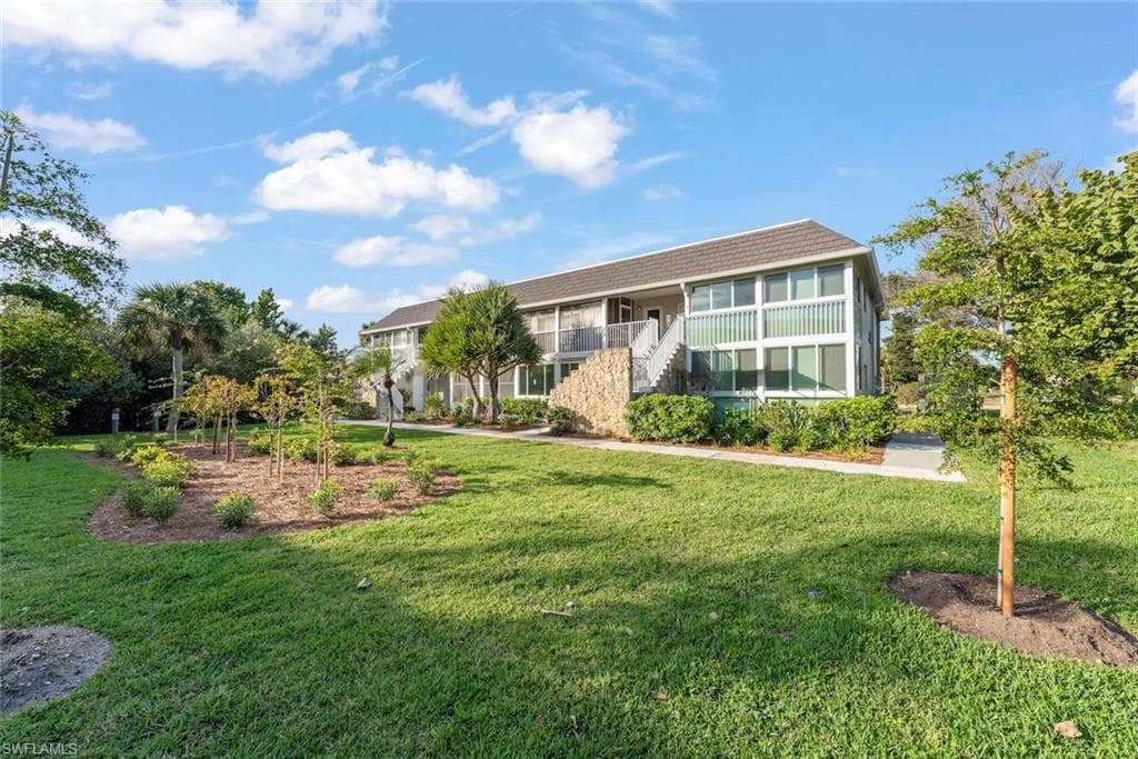 561 Periwinkle WAY # E4, SANIBEL FL 33957-3
