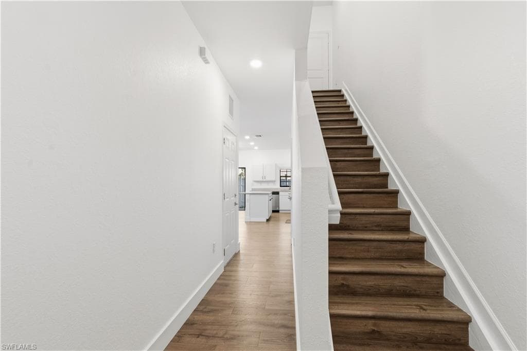 1131 SW 7TH AVE, FLORAL CITY FL 33034-5