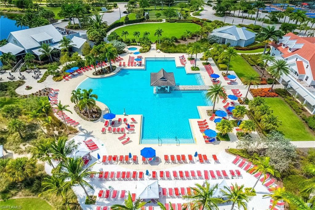 6382 Negril Isle DR-44