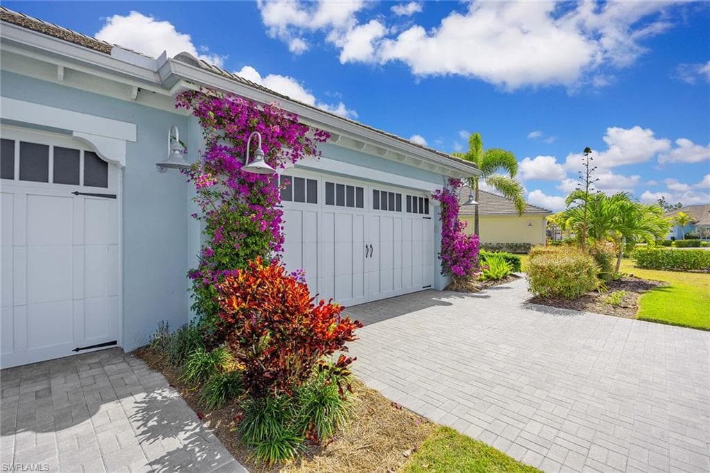 6382 Negril Isle DR-4