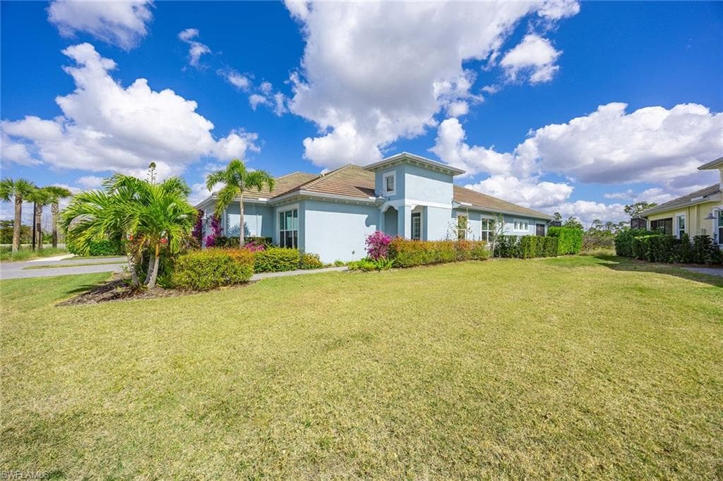 6382 Negril Isle DR-8