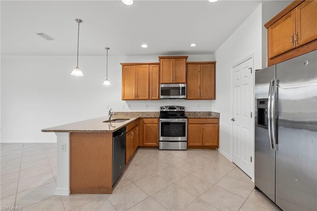 10818 Alvara WAY-4