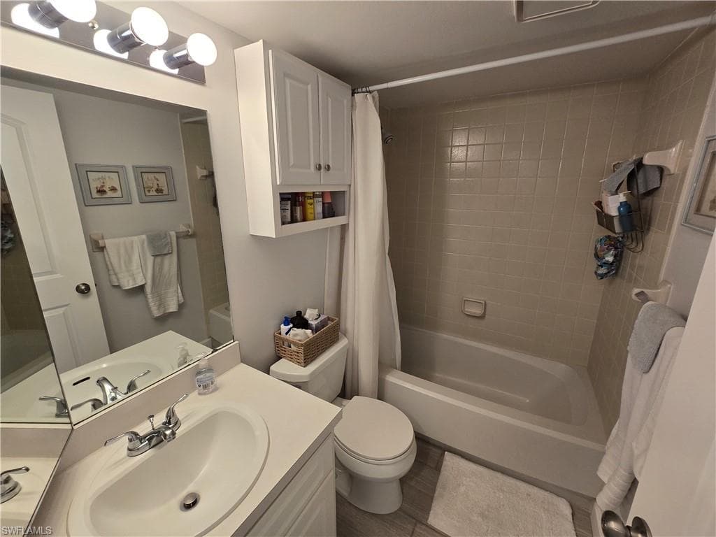 1532 Mainsail DR # 12, NAPLES FL 34114-22