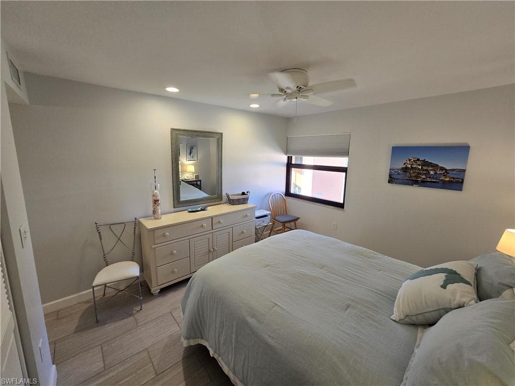 1532 Mainsail DR # 12, NAPLES FL 34114-16