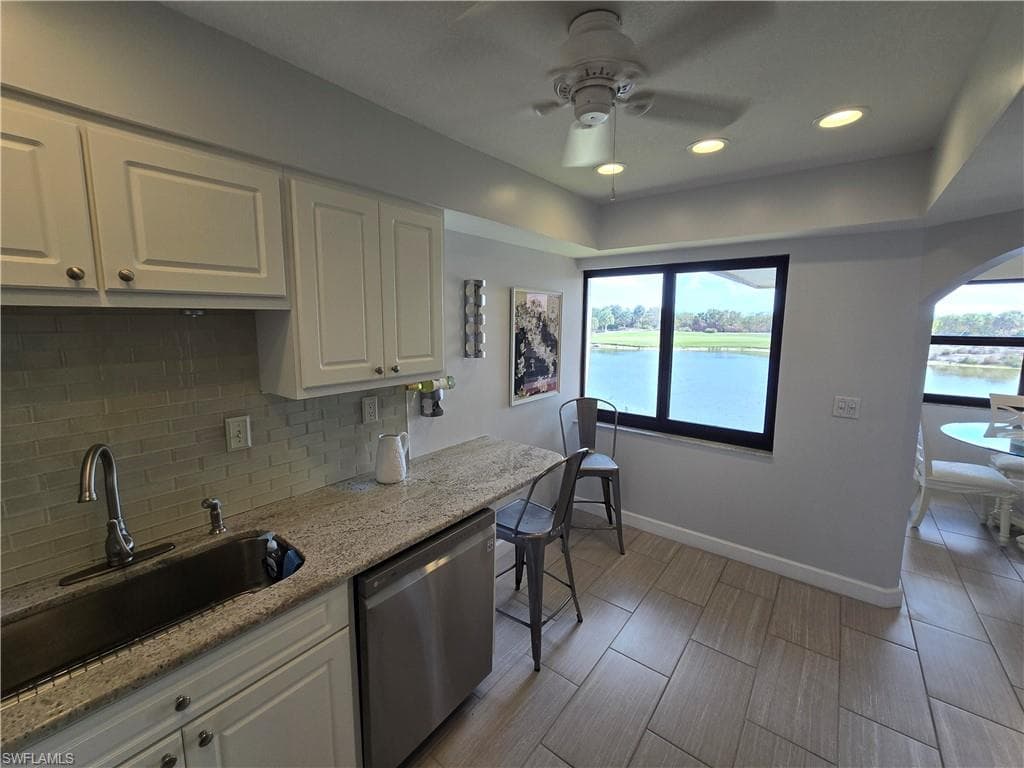 1532 Mainsail DR # 12, NAPLES FL 34114-11