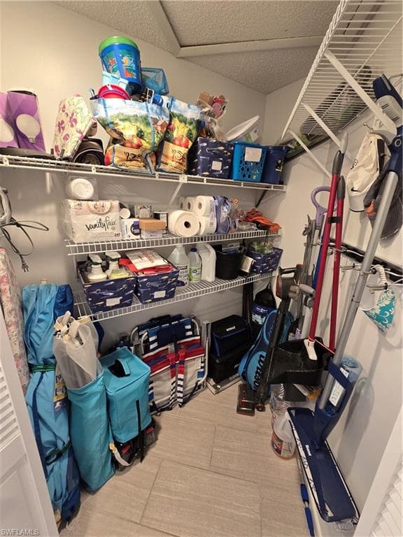 1532 Mainsail DR # 12, NAPLES FL 34114-25