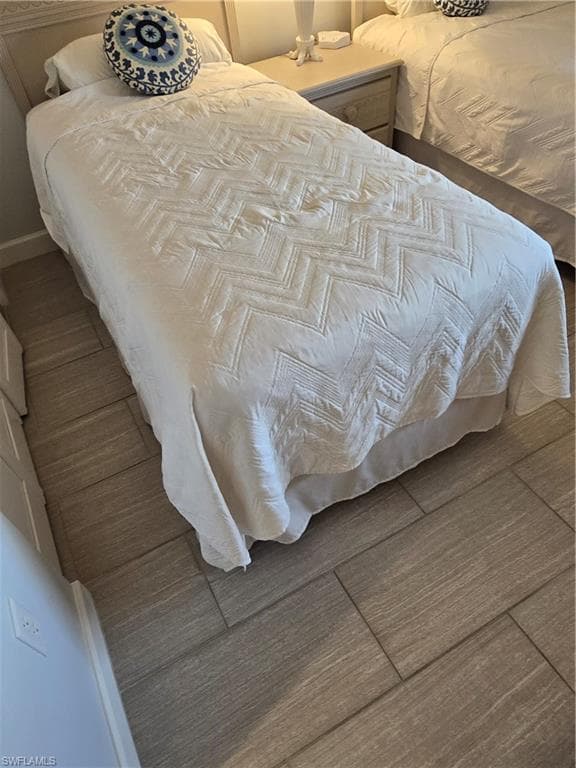 1532 Mainsail DR # 12, NAPLES FL 34114-35