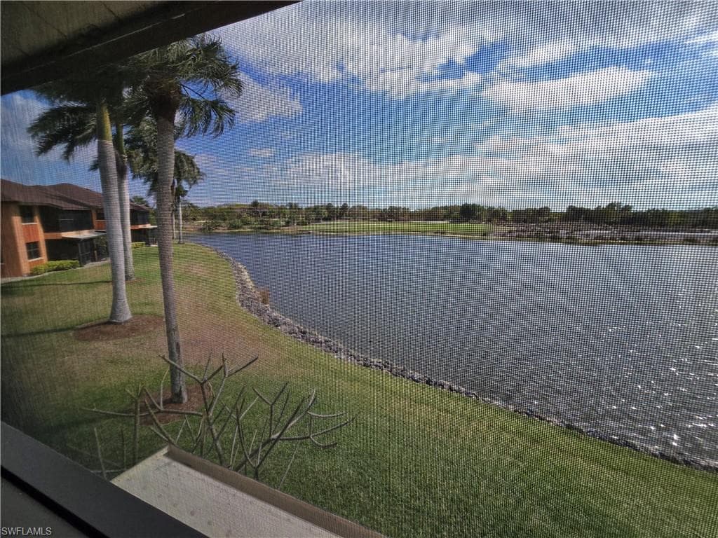 1532 Mainsail DR # 12, NAPLES FL 34114-31