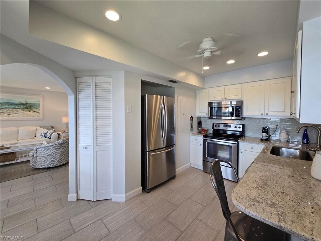 1532 Mainsail DR # 12, NAPLES FL 34114-13