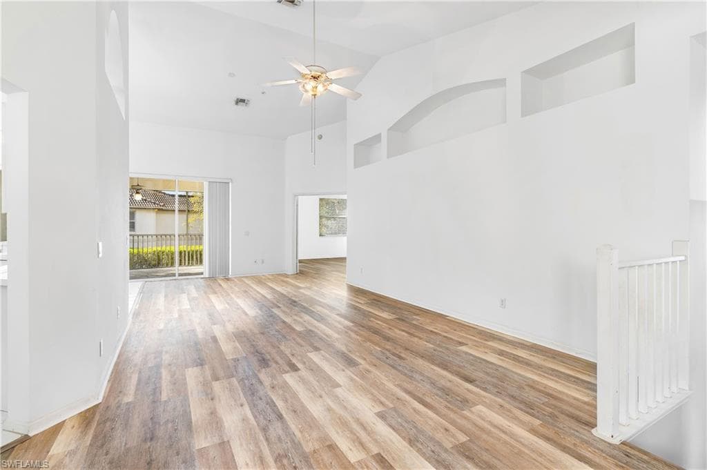 7768 Gardner DR 202-8