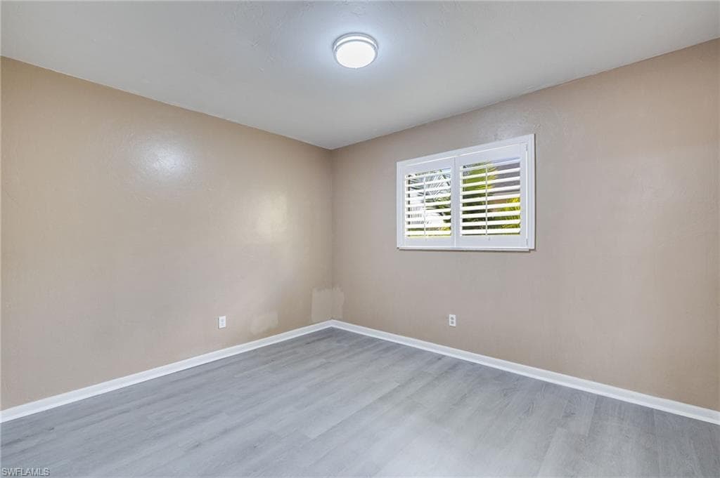 1113 Cape Coral PKWY W # 101, CAPE CORAL FL 33914-12