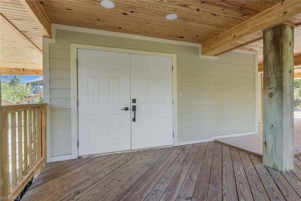 4452 Gulf Pines DR, SANIBEL FL 33957-2