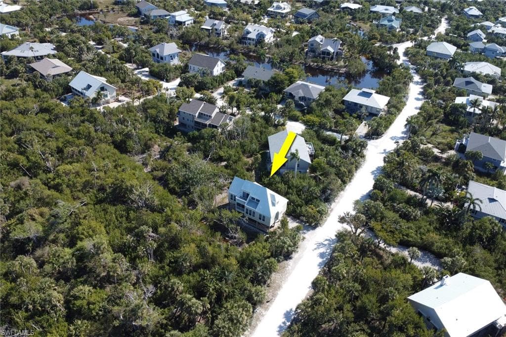 4452 Gulf Pines DR, SANIBEL FL 33957-28