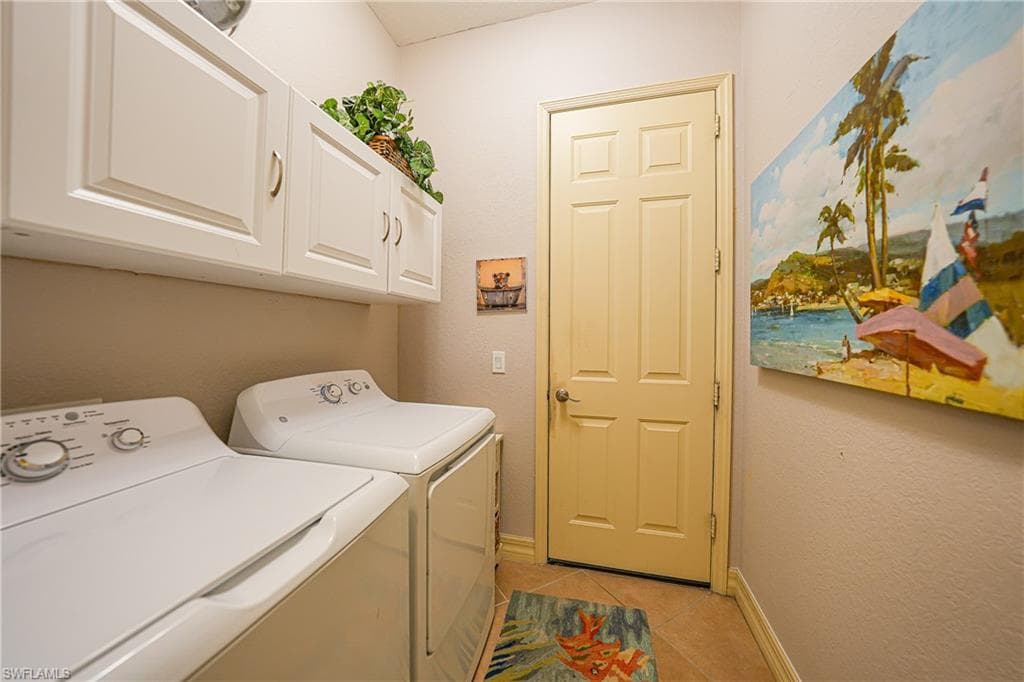 9149 Leatherwood LOOP, LEHIGH ACRES FL 33936-28