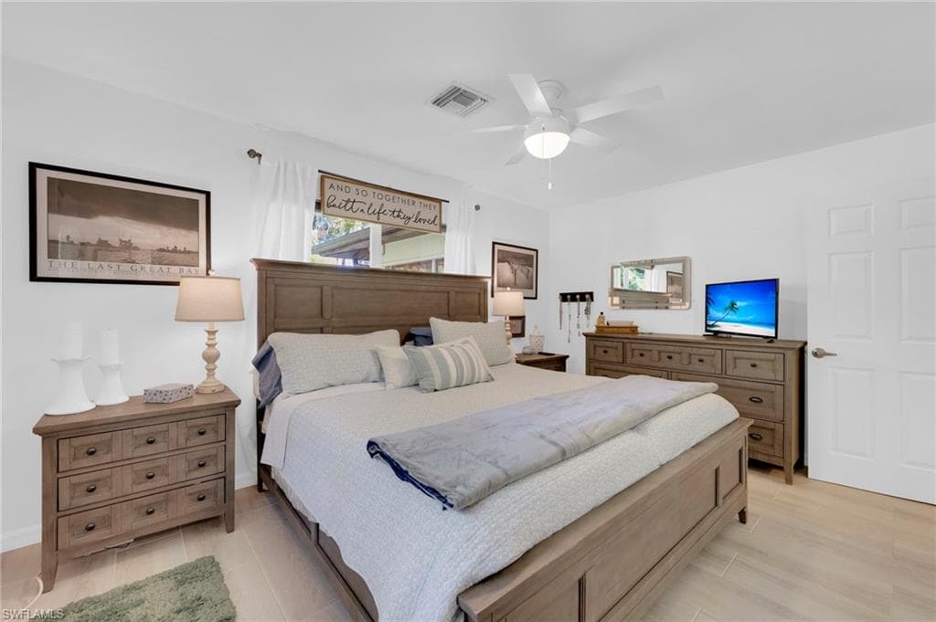 14526 Riverside DR-21