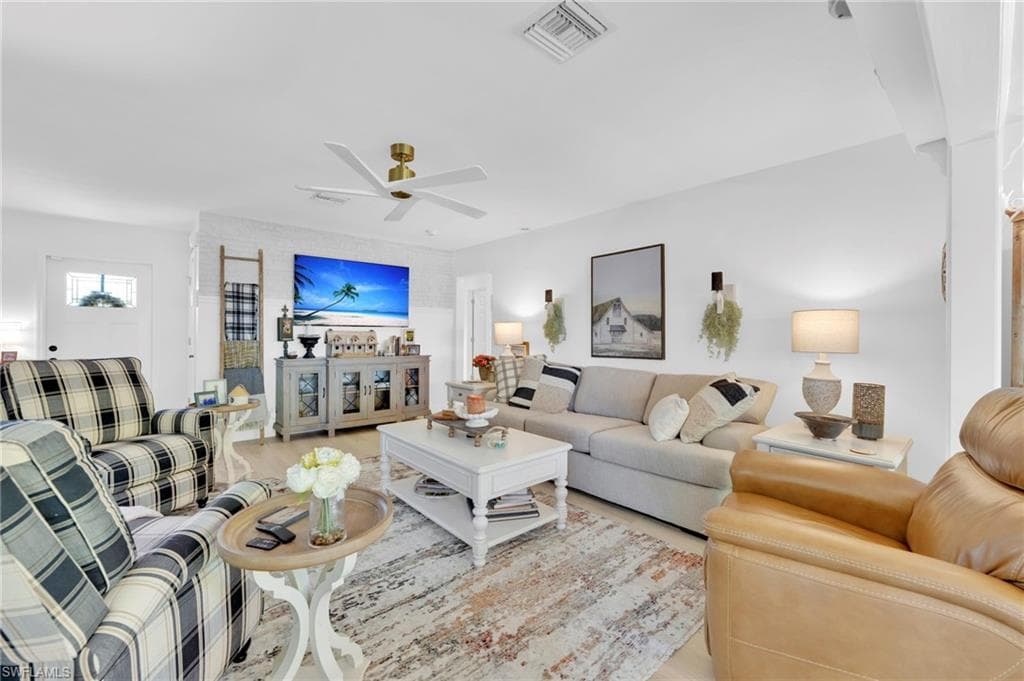 14526 Riverside DR-6