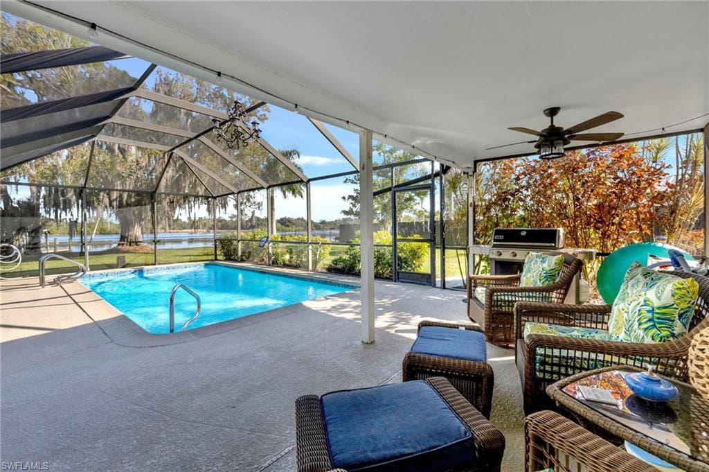 14526 Riverside DR-37