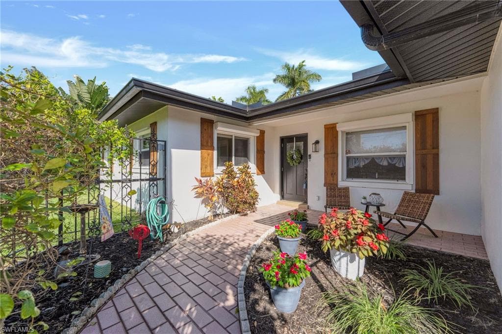 14526 Riverside DR-9