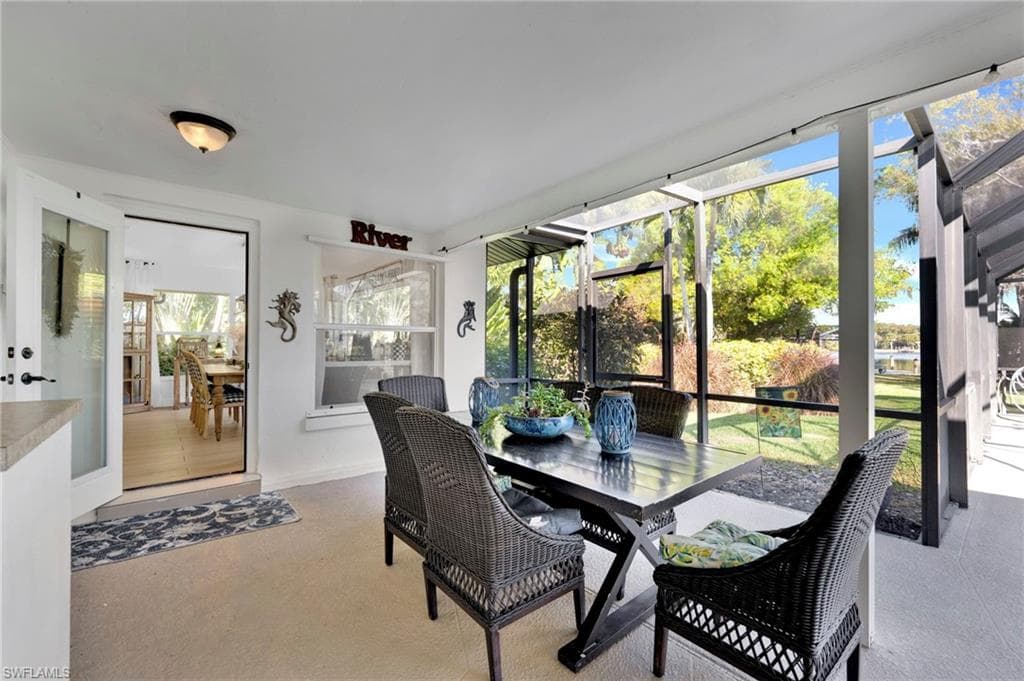 14526 Riverside DR-38