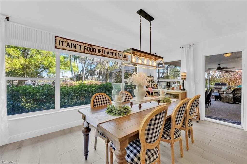 14526 Riverside DR-7