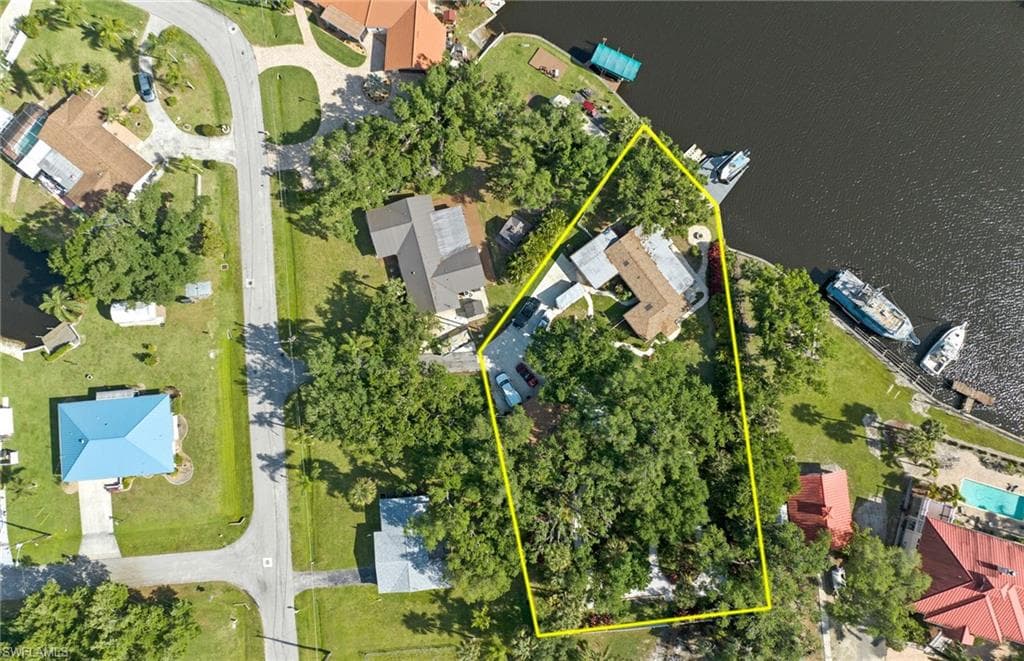 13782 River Forest DR, FORT MYERS FL 33905-3