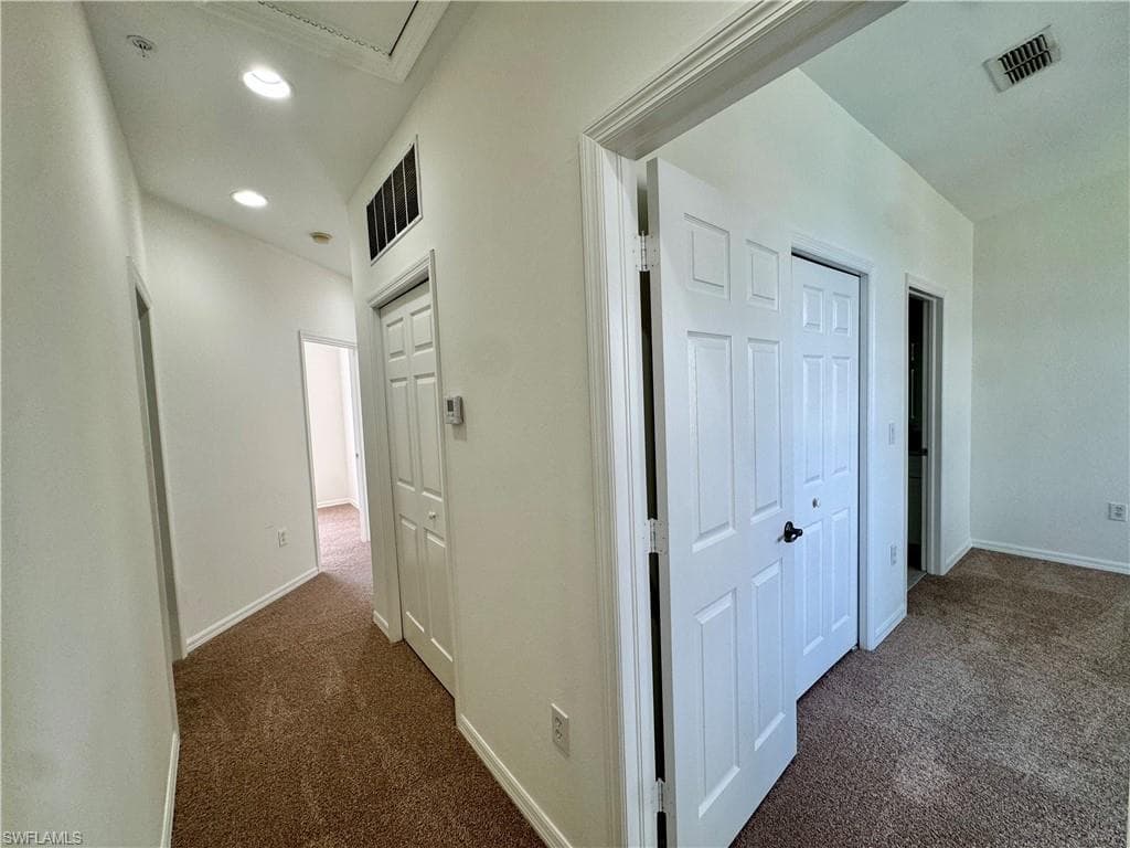 3255 Tamara DR 4-19