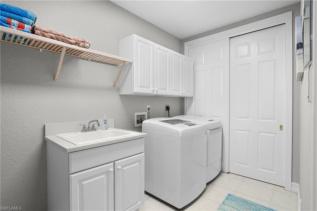 3099 Lancaster DR 7-701-17