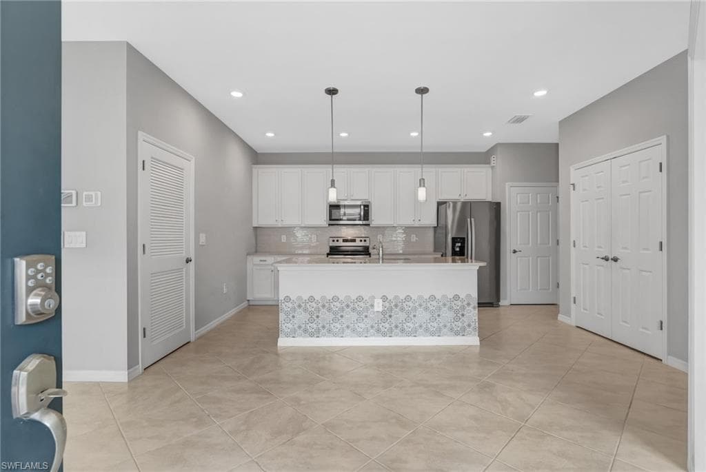 1141 S Town And River DR-16
