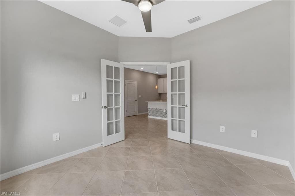 1141 S Town And River DR-18