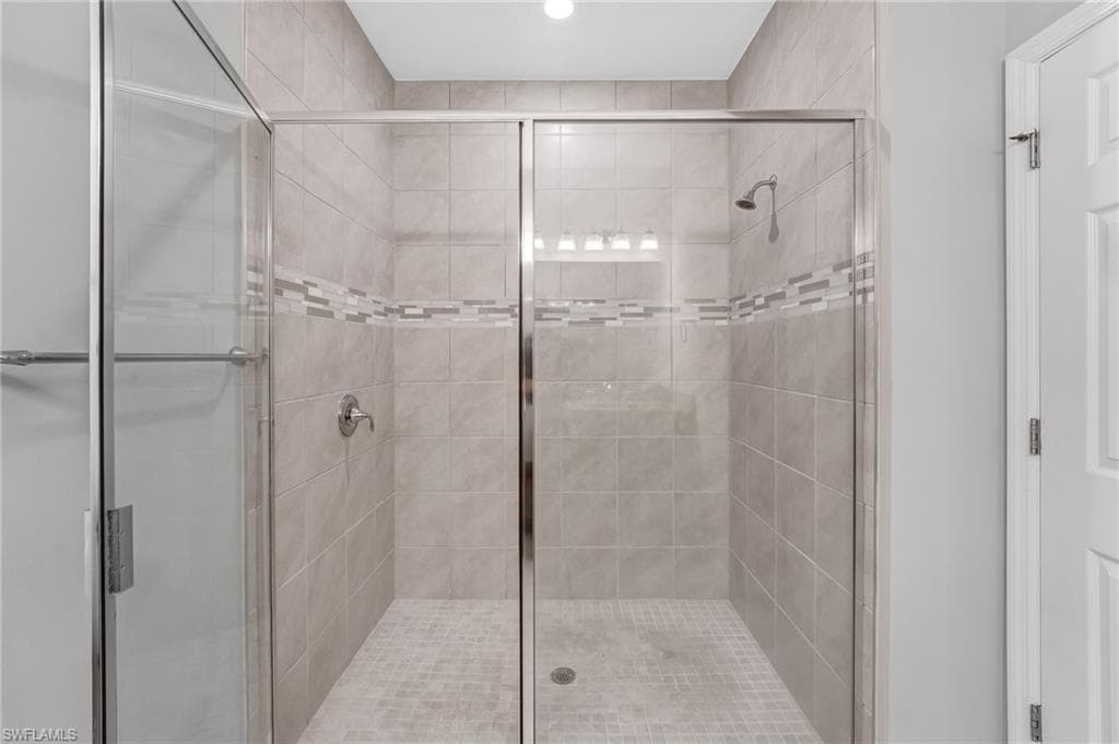 1141 S Town And River DR-28