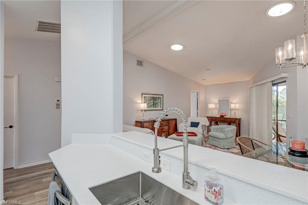 5316 Concord WAY, FORT MYERS FL 33907-10