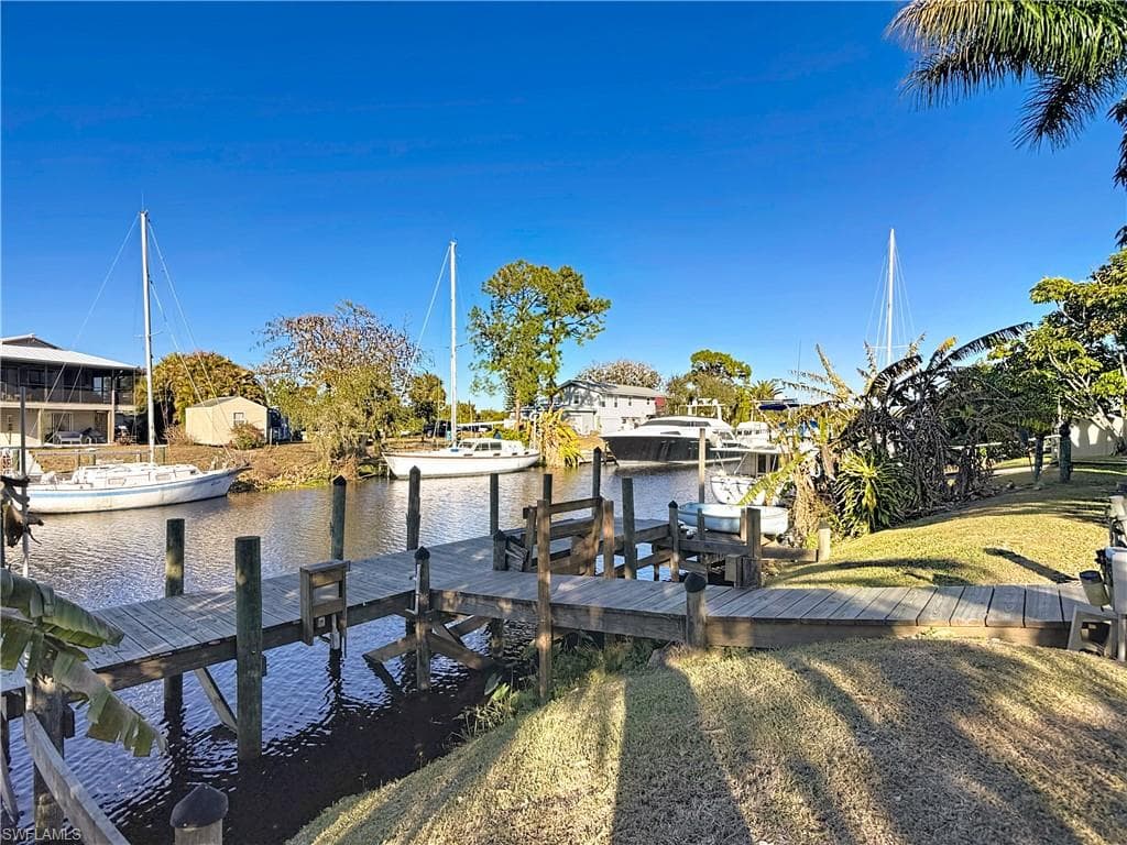 1071 Schooner LN, MOORE HAVEN FL 33471-31